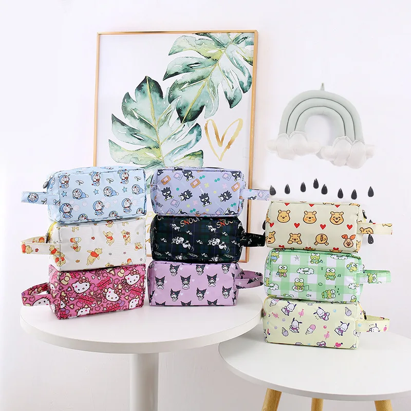 Sanrio Cute Cartoon Oxford Bra Chain Portable Portable Travel Makeup Wash Bag Three-dimensional Student Stationery Storage Bag
Sanrio Cute Cartoon Oxford Bra Chain Portable Portable Travel Makeup Wash Bag Three-dimensional Student Stationery Storage Bag