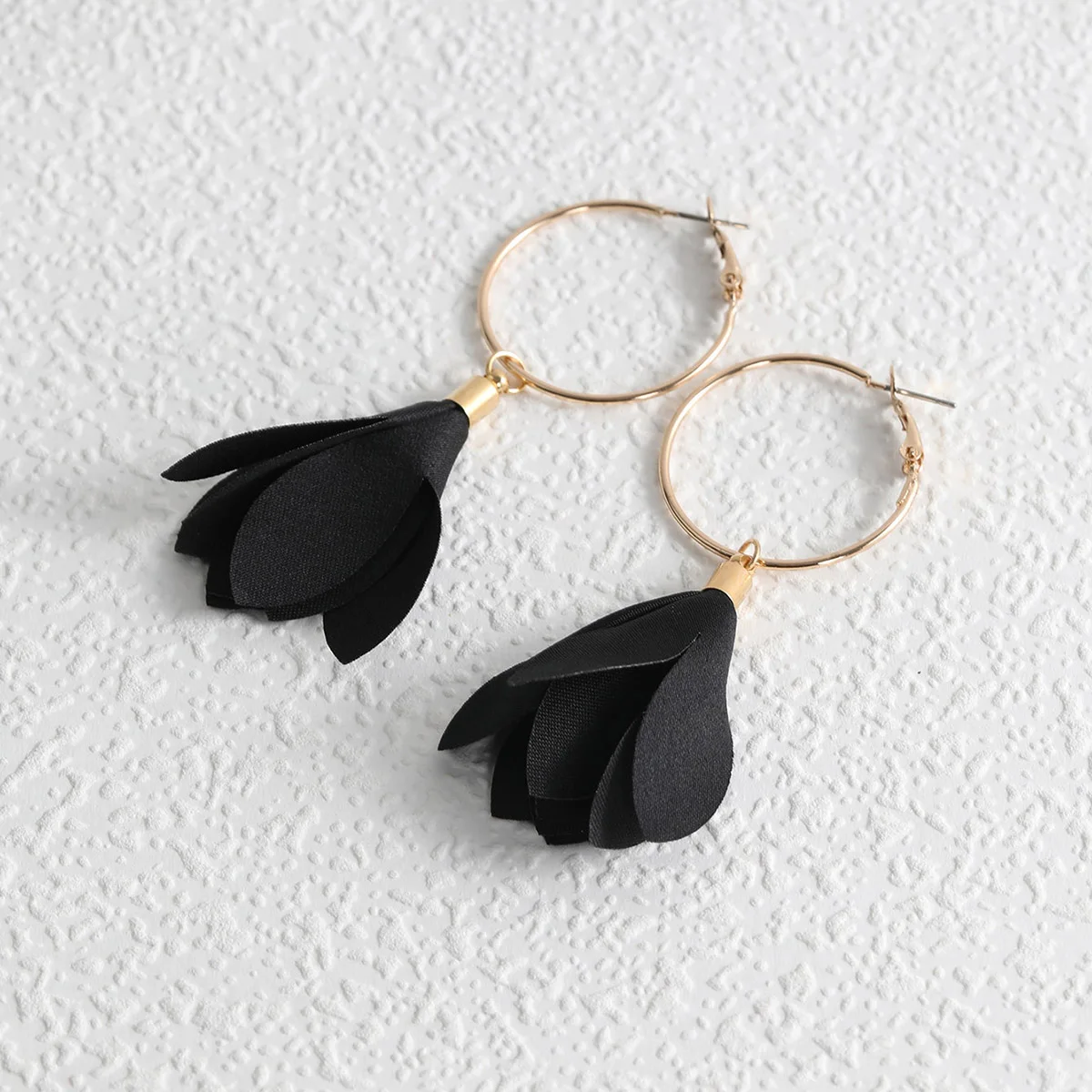 Flower Drop Earrings For Women Fashion Simple Long Tassel Earrings Ladies Birthday Gift Jewelry Factory Wholesale Direct Sales
Flower Drop Earrings For Women Fashion Simple Long Tassel Earrings Ladies Birthday Gift Jewelry Factory Wholesale Direct Sales