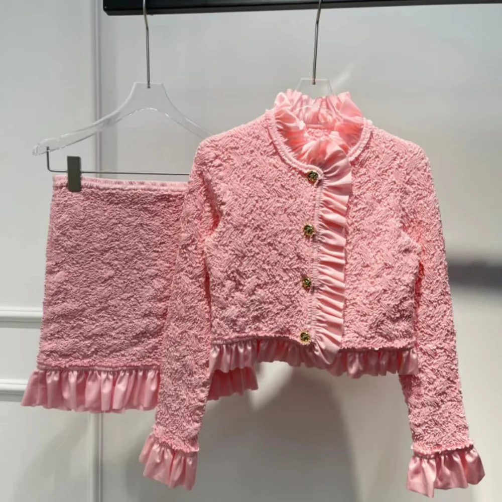 2022 Hot Sales Fashion Girls Clothes Pink Beige White Ruffle Long Sleeve Short Smocked Tops Ladies Mini Skirt Set
2022 Hot Sales Fashion Girls Clothes Pink Beige White Ruffle Long Sleeve Short Smocked Tops Ladies Mini Skirt Set