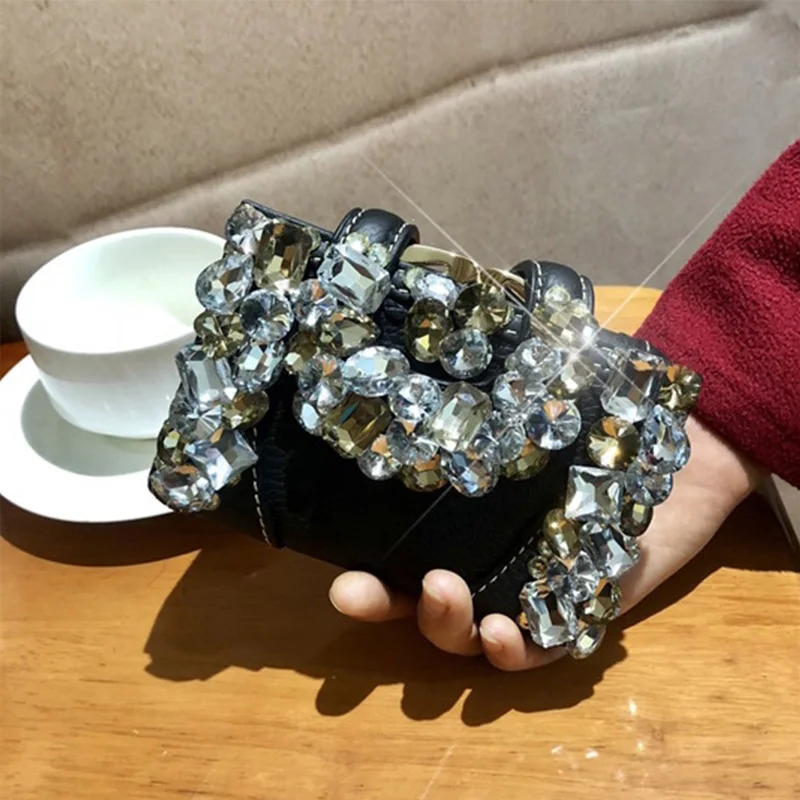 JIOMAY Women Luxury Designer Wallet 2022 Genuine Leather Short Coin Purse Girl Fashion Card Holder Casual Rhinestones Money Clip
JIOMAY Women Luxury Designer Wallet 2022 Genuine Leather Short Coin Purse Girl Fashion Card Holder Casual Rhinestones Money Clip