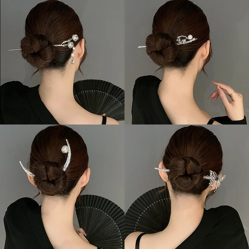Vintage Gold Silver Pearl Moon Hair Forks Women's Moon Shape Hair Stick Hair Barrette HairClip Elegant Hair Jewelry Accessories
Vintage Gold Silver Pearl Moon Hair Forks Women's Moon Shape Hair Stick Hair Barrette HairClip Elegant Hair Jewelry Accessories