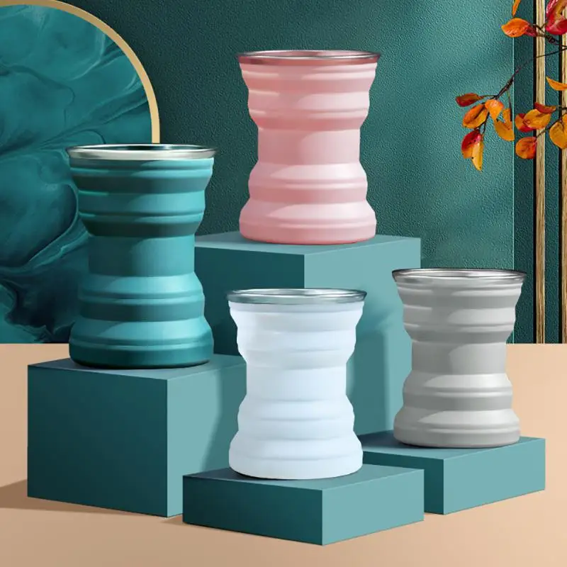 350ml Folding Kettle Silicone Water Cup Sports Kettle Outdoor Large-capacity Compressed Water Bottle Portable Travel Water Cup 
350ml Folding Kettle Silicone Water Cup Sports Kettle Outdoor Large-capacity Compressed Water Bottle Portable Travel Water Cup