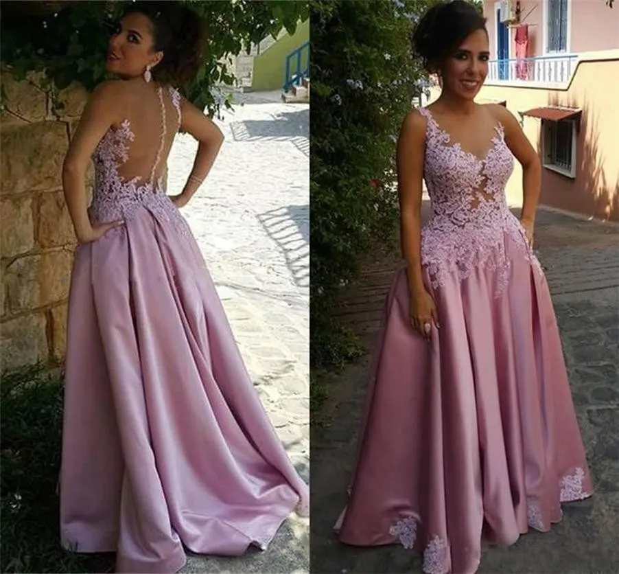 Sexy Illusion Back Floor Length Dresses Wear Party Gowns Delicate Pink A Line Sleeveless Appliques Prom Dresses With Buttons
Sexy Illusion Back Floor Length Dresses Wear Party Gowns Delicate Pink A Line Sleeveless Appliques Prom Dresses With Buttons