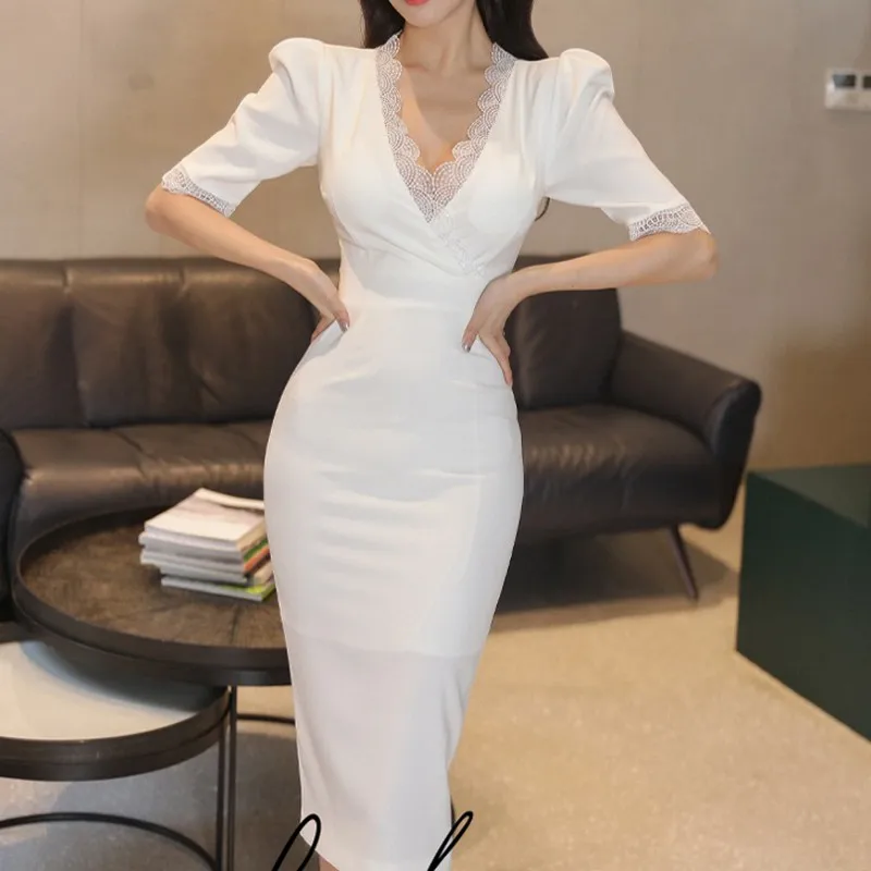 2022 Spring Summer Temperament Women Korean Style V Neck Half Sleeve Printed Bag Hip Sexy Dress
2022 Spring Summer Temperament Women Korean Style V Neck Half Sleeve Printed Bag Hip Sexy Dress