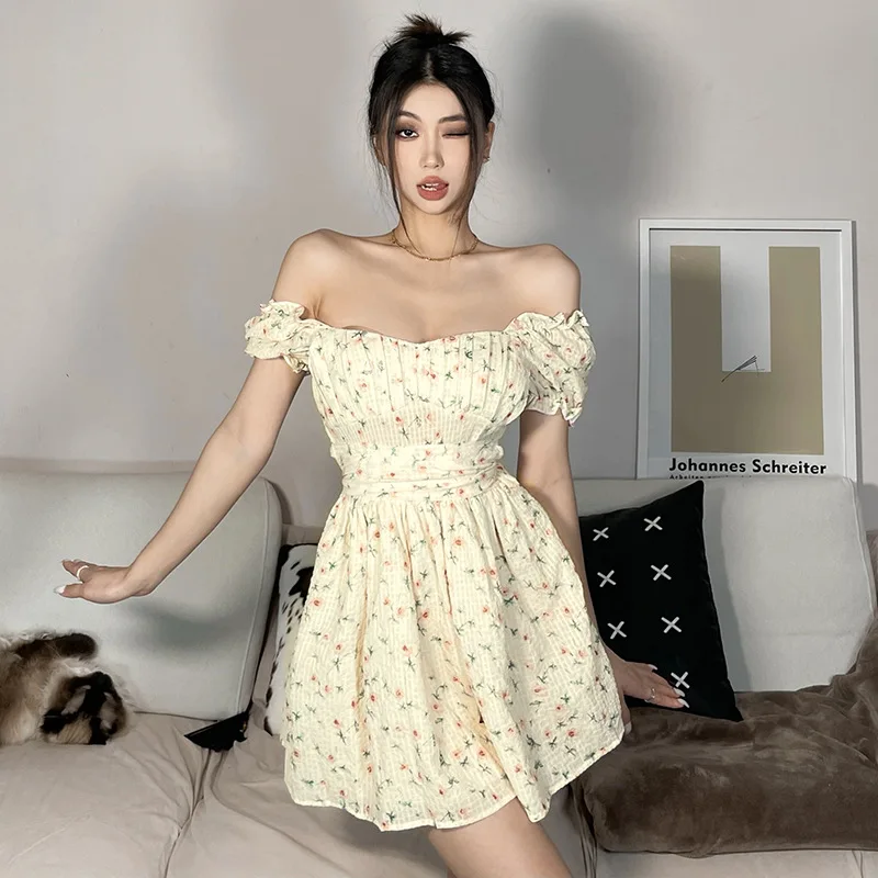 Fragmentary flower fairy A-shaped dresses for women party temperament aging sweet waist slim Princess Dressvestidos
Fragmentary flower fairy A-shaped dresses for women party temperament aging sweet waist slim Princess Dressvestidos