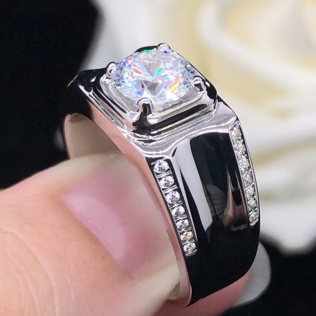 AU750 Man Ring 0.5-3Ct 5.0-9.0mm D Color VVS1 Moissanite Diamond Wedding Ring 18K White Gold Jewelry R072 
AU750 Man Ring 0.5-3Ct 5.0-9.0mm D Color VVS1 Moissanite Diamond Wedding Ring 18K White Gold Jewelry R072