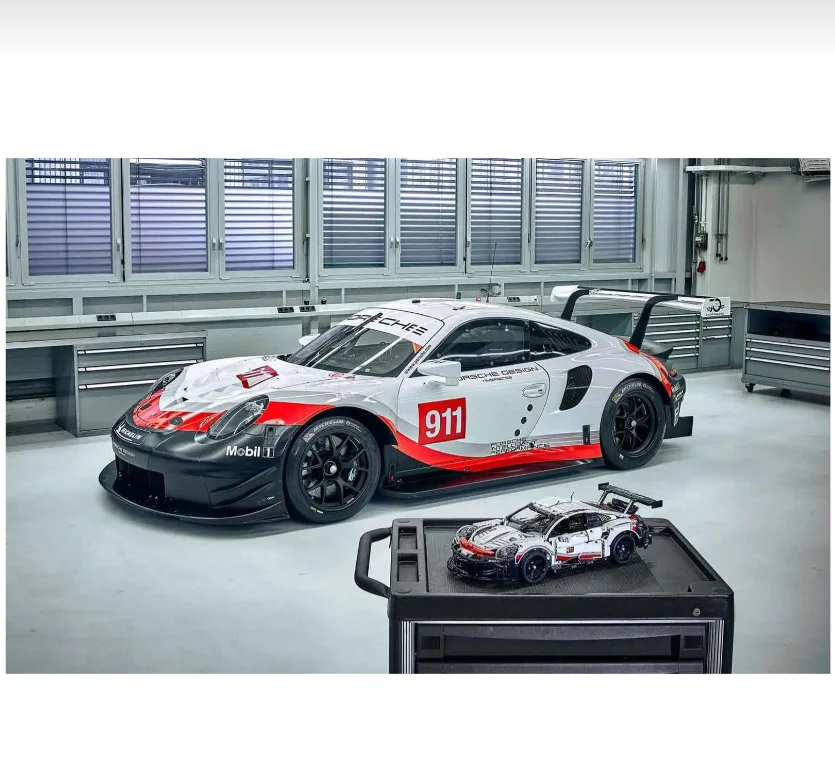 High tech Racing Car RSR Blocks Bricks Model Cars Building Bricks Super Speed Car Gifts for Kids Children Boyfriend 42096
High tech Racing Car RSR Blocks Bricks Model Cars Building Bricks Super Speed Car Gifts for Kids Children Boyfriend 42096