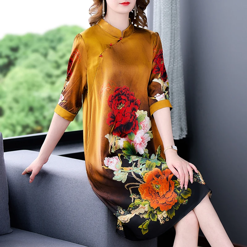 2023 New Fashion Silk Printed Dress Women's Summer Qipao Standing Neck 3/4 Sleeve Loose Fit Casual Holiday Dress Vestidos
2023 New Fashion Silk Printed Dress Women's Summer Qipao Standing Neck 3/4 Sleeve Loose Fit Casual Holiday Dress Vestidos