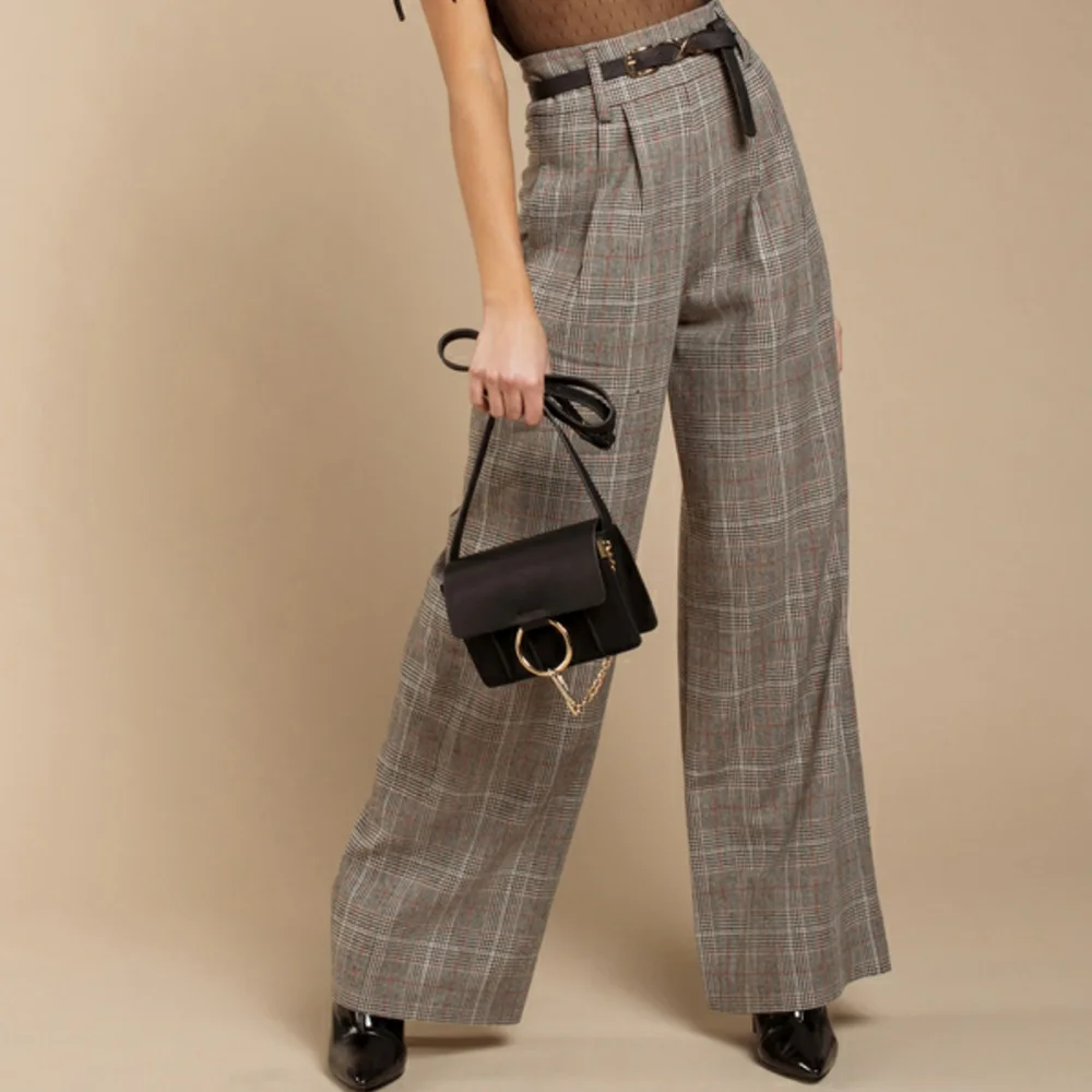 Trendy Pleated High Waist Pants for Stylish Women 
Trendy Pleated High Waist Pants for Stylish Women