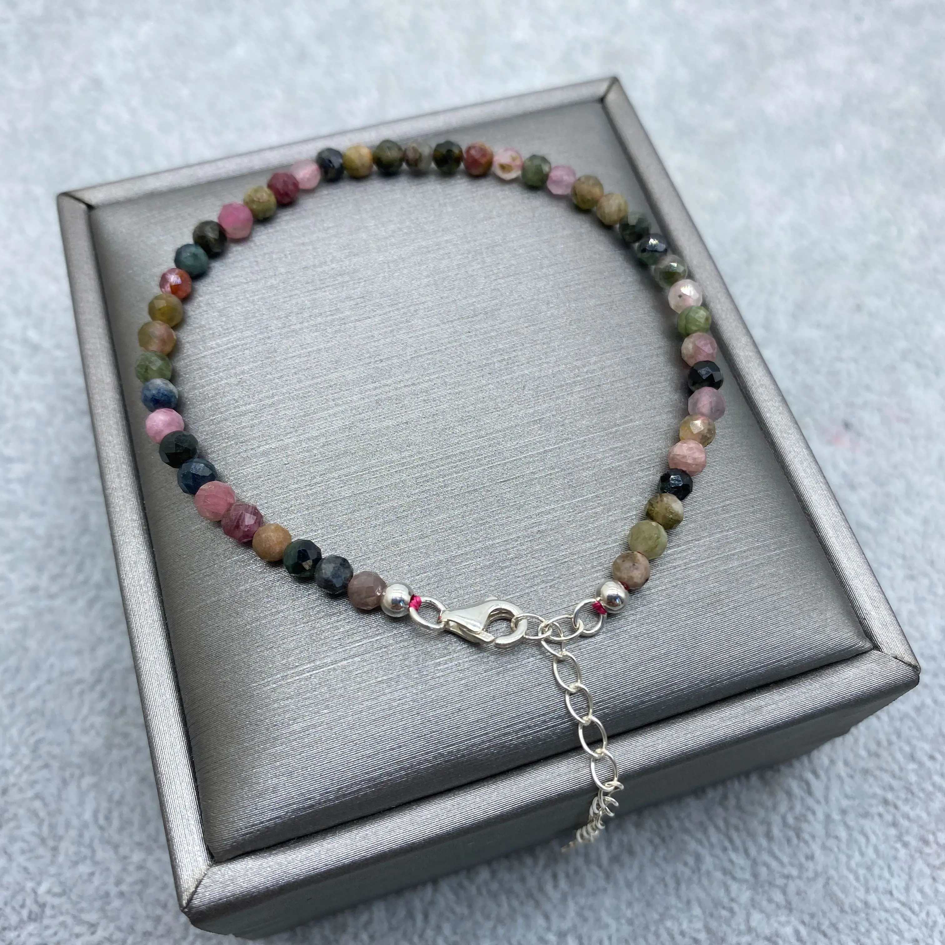 

Многоцветный Браслет с гранями, изящный браслет из серебра пробы с кристаллами, уникальный женский браслет в богемном стиле, подарок