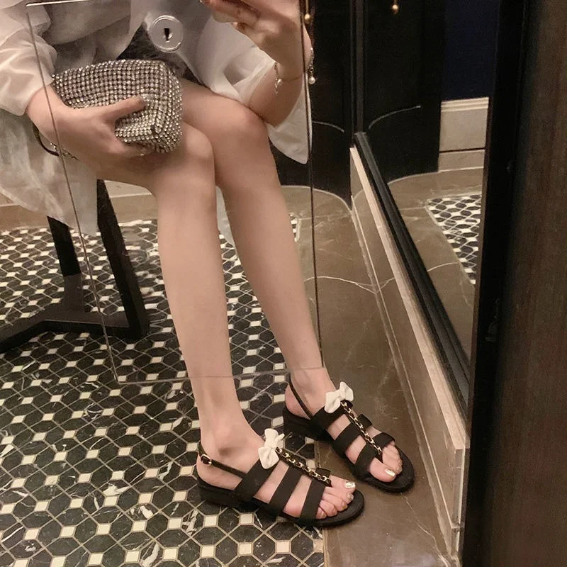 Brand Leather Middle-Heel Sandal New Women's Ribbit Diamond Ribbit One Character with Wide Ribbit Open Toe Free Mail
Brand Leather Middle-Heel Sandal New Women's Ribbit Diamond Ribbit One Character with Wide Ribbit Open Toe Free Mail