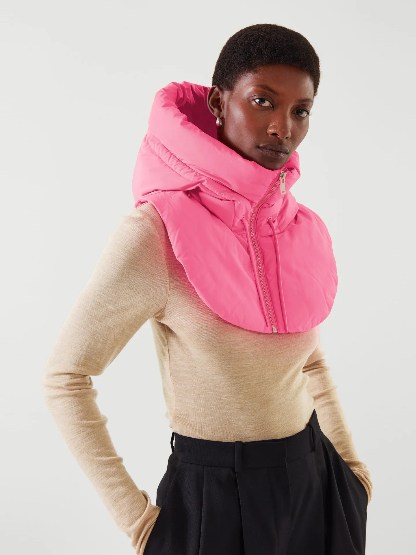 Women Fashion Hooded Zipper Fly Parkas Scarf Vest 2022 Winter Autumn Warm Streetwear Sleeveless Crop Top
Women Fashion Hooded Zipper Fly Parkas Scarf Vest 2022 Winter Autumn Warm Streetwear Sleeveless Crop Top