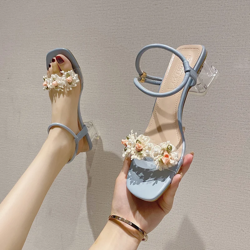 Female Shoes Slippers Casual Slides Med String Bead Square heel Jelly Flip Flops Women Heels Flower 2022 Luxury Block Glitter
Female Shoes Slippers Casual Slides Med String Bead Square heel Jelly Flip Flops Women Heels Flower 2022 Luxury Block Glitter