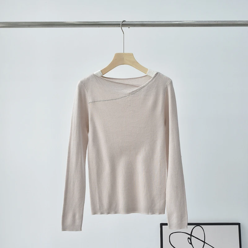 2023 Autumn New Worsted Pure Wool Sweater One-word Collar Women Slim Thin Knitted Bottoming Shirt
2023 Autumn New Worsted Pure Wool Sweater One-word Collar Women Slim Thin Knitted Bottoming Shirt