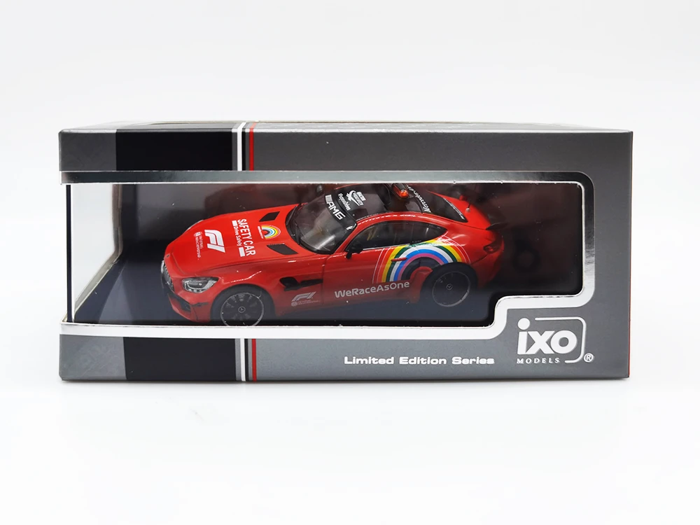 1:43 IXO BENZ безопасный автомобиль Тоскана 1000GP модель автомобиля из сплава
1:43 IXO BENZ безопасный автомобиль Тоскана 1000GP модель автомобиля из сплава