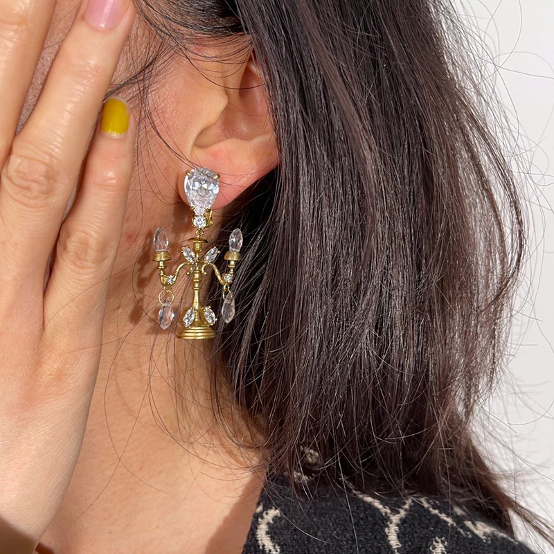 baroque retro glass chandelier court earrings fashion trendy design elegant lady vintage pendant tassel Gothic punk jewelry
baroque retro glass chandelier court earrings fashion trendy design elegant lady vintage pendant tassel Gothic punk jewelry