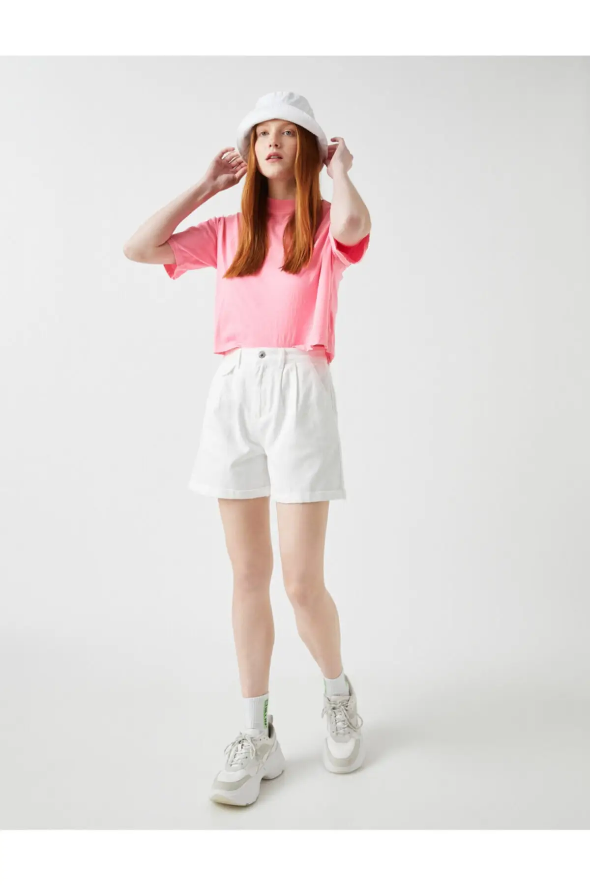 Women's Shorts High Waist New Summer Style Bermuda Basic Short Pants Streetwear Home Fashion Short Pants
Women's Shorts High Waist New Summer Style Bermuda Basic Short Pants Streetwear Home Fashion Short Pants