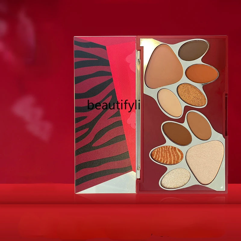 LBX Tiger Year Limited Cute Tiger Ten Colors Makeup Palette Repair Eye Shadow Plate
LBX Tiger Year Limited Cute Tiger Ten Colors Makeup Palette Repair Eye Shadow Plate