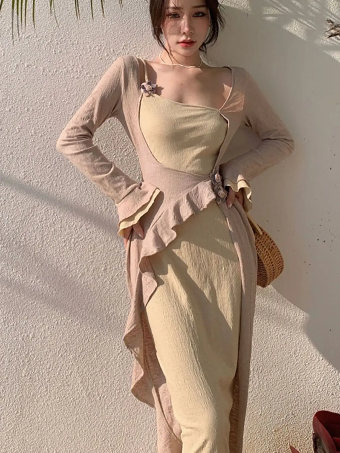 2022 New Women Fashion Elegant Long Sleeve Casual Midi Dresses Female Spring Vintage Holiday Clothes Vestdios
2022 New Women Fashion Elegant Long Sleeve Casual Midi Dresses Female Spring Vintage Holiday Clothes Vestdios