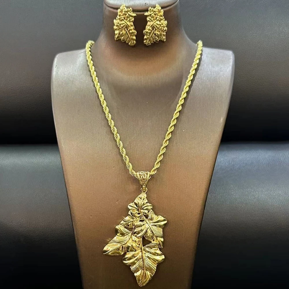 60cm Long Necklace and Earrings 2Pcs Set for Women Flower Design Pendant and Earrings 18k Gold Color Jewelry Gift for Ladies
60cm Long Necklace and Earrings 2Pcs Set for Women Flower Design Pendant and Earrings 18k Gold Color Jewelry Gift for Ladies