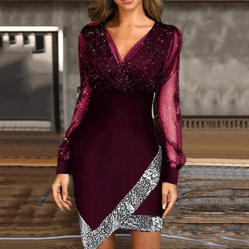 Women's Mini Sexy Mini Party Vestidos Elegant Women's Tight Dress Long-sleeved Autumn Net Gauze Stitching Sequined V-neck Dress
Women's Mini Sexy Mini Party Vestidos Elegant Women's Tight Dress Long-sleeved Autumn Net Gauze Stitching Sequined V-neck Dress