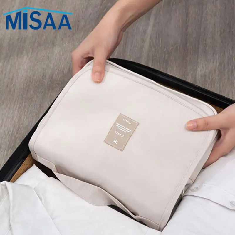 Oxford Cloth Material Travel Divided Storage Fashionable Highly Sought After Fashion Ladies Cosmetic Storage Bag 23.5x8x19cm New
Oxford Cloth Material Travel Divided Storage Fashionable Highly Sought After Fashion Ladies Cosmetic Storage Bag 23.5x8x19cm New