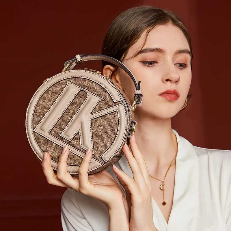 Round Luxury Handbag Vintage Shoulder Bag For Women Clutch Purses High Quality Crossbody Bag Female Travel Totes Zip Purse
Round Luxury Handbag Vintage Shoulder Bag For Women Clutch Purses High Quality Crossbody Bag Female Travel Totes Zip Purse