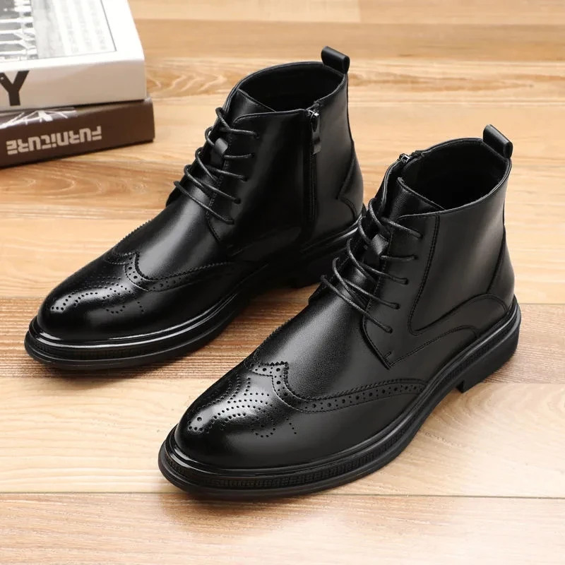Men's Autumn And Winter New Fashion Leisure Light And Comfortable Low Middle Top Flat Bottomed Pointed Men's Leather Boots
Men's Autumn And Winter New Fashion Leisure Light And Comfortable Low Middle Top Flat Bottomed Pointed Men's Leather Boots