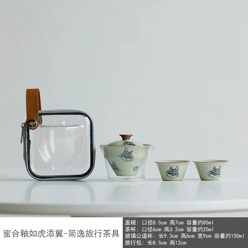 Керамический чайный набор PGY «Как Тигр с крыльями» 
Керамический чайный набор PGY «Как Тигр с крыльями»