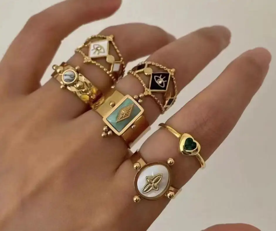 18K Gold Natural Stone White Shell Hollow Chunky Ring Jewelry Waterproof Women Adjustable Open Gemstone Signet Rings
18K Gold Natural Stone White Shell Hollow Chunky Ring Jewelry Waterproof Women Adjustable Open Gemstone Signet Rings