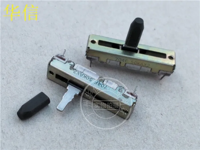 Рукоятка A50K слайдера 35 мм с двойным потенциометром длиной 12 ММД
Рукоятка A50K слайдера 35 мм с двойным потенциометром длиной 12 ММД