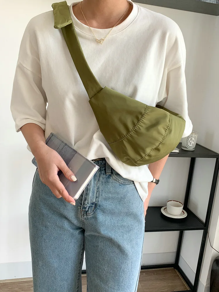 Nylon Hobo Messenger Bags Women Designer Canvas Shoulder Bag Casual Sport Handbags Female Travel Crossbody Bag
Nylon Hobo Messenger Bags Women Designer Canvas Shoulder Bag Casual Sport Handbags Female Travel Crossbody Bag