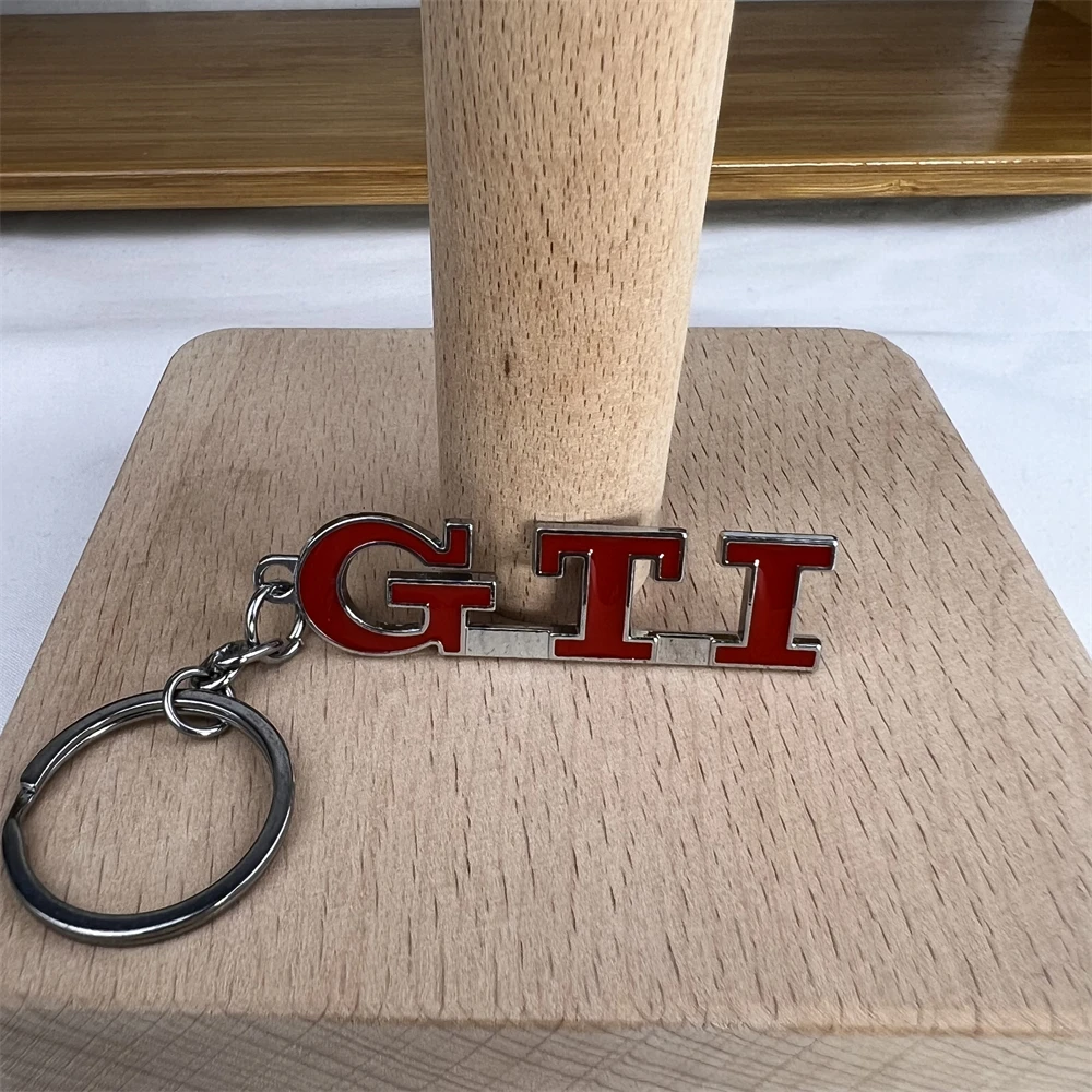 Car Keychain Alloy Emblem Key Ring 3D Logo For GTI VW Volkswagen Golf MK 2 3 4 5 6 7 2008 2018 2019 2012 2007 2010 Accessorys
Car Keychain Alloy Emblem Key Ring 3D Logo For GTI VW Volkswagen Golf MK 2 3 4 5 6 7 2008 2018 2019 2012 2007 2010 Accessorys