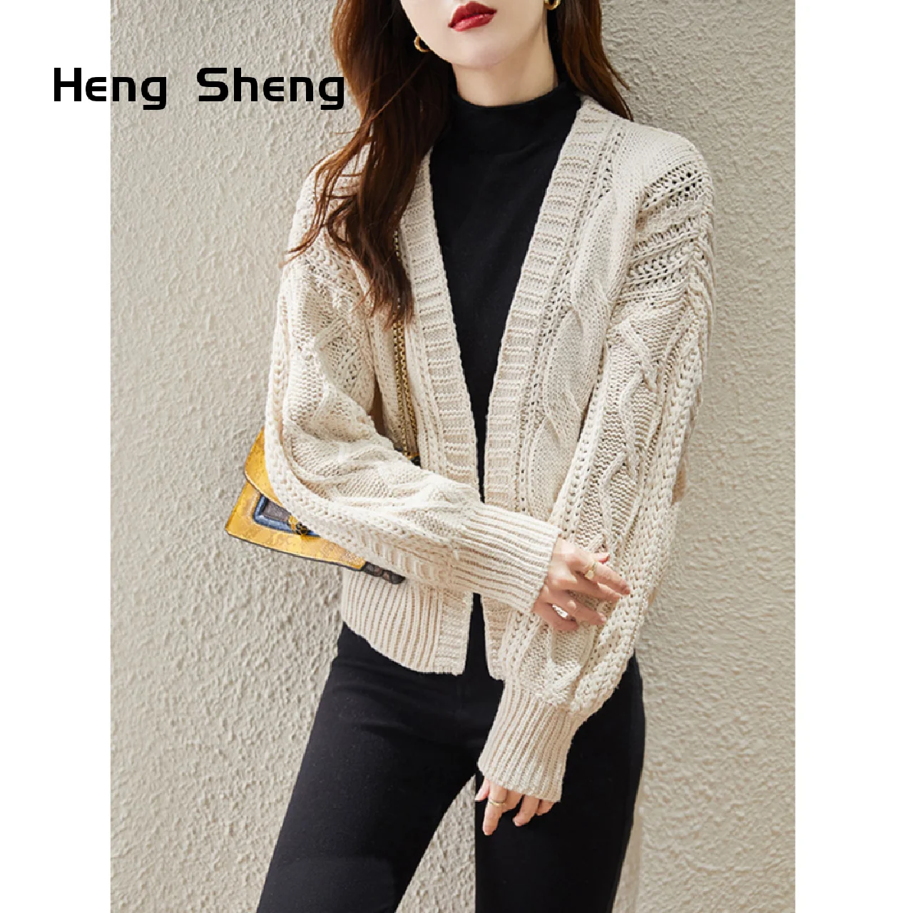 Heng Sheng 2023 Thick Line Sweater Women Loose Outer Wear Fall And Winter Retro Cardigan Lazy Style Jacket
Heng Sheng 2023 Thick Line Sweater Women Loose Outer Wear Fall And Winter Retro Cardigan Lazy Style Jacket