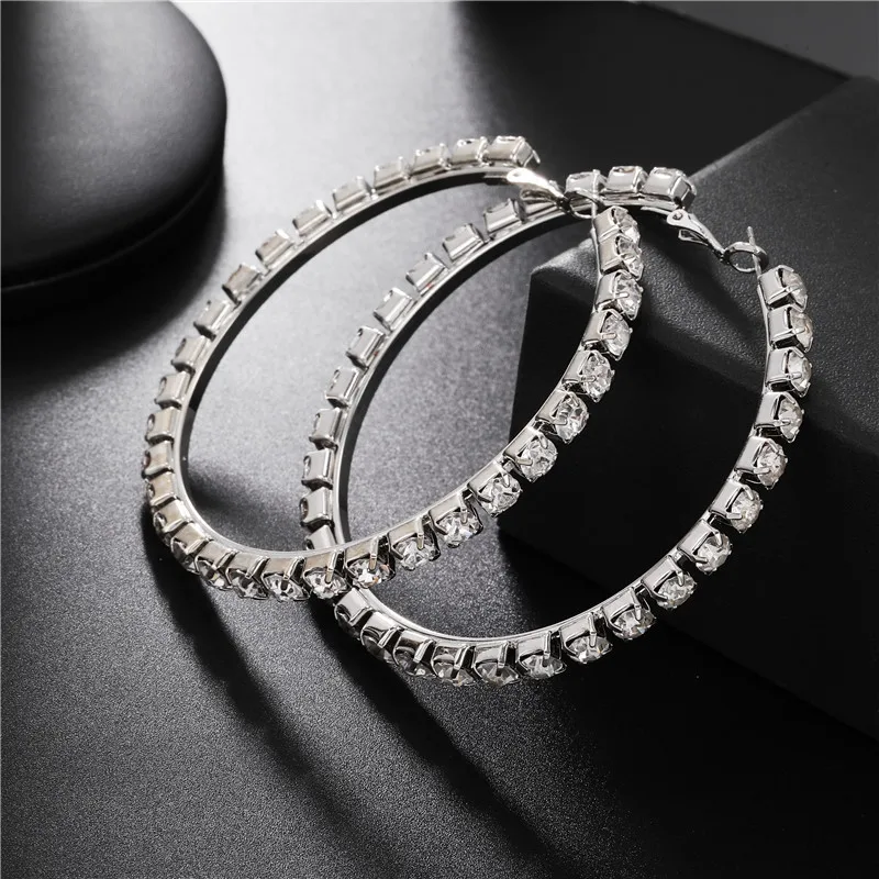 2022 Winter Women Hoop Earrings Pendientes Largos Mujer Originales Diamond Plus Eardrop 925 Silver Ear Stud Fine Stylish Jewelry
2022 Winter Women Hoop Earrings Pendientes Largos Mujer Originales Diamond Plus Eardrop 925 Silver Ear Stud Fine Stylish Jewelry
