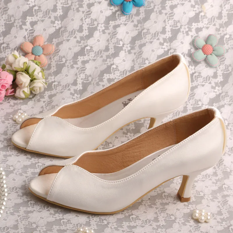 22 Colors Women Peep Toe Heels Ivory Satin Bridal Shoes Wedding Pumps Dropshipping
22 Colors Women Peep Toe Heels Ivory Satin Bridal Shoes Wedding Pumps Dropshipping