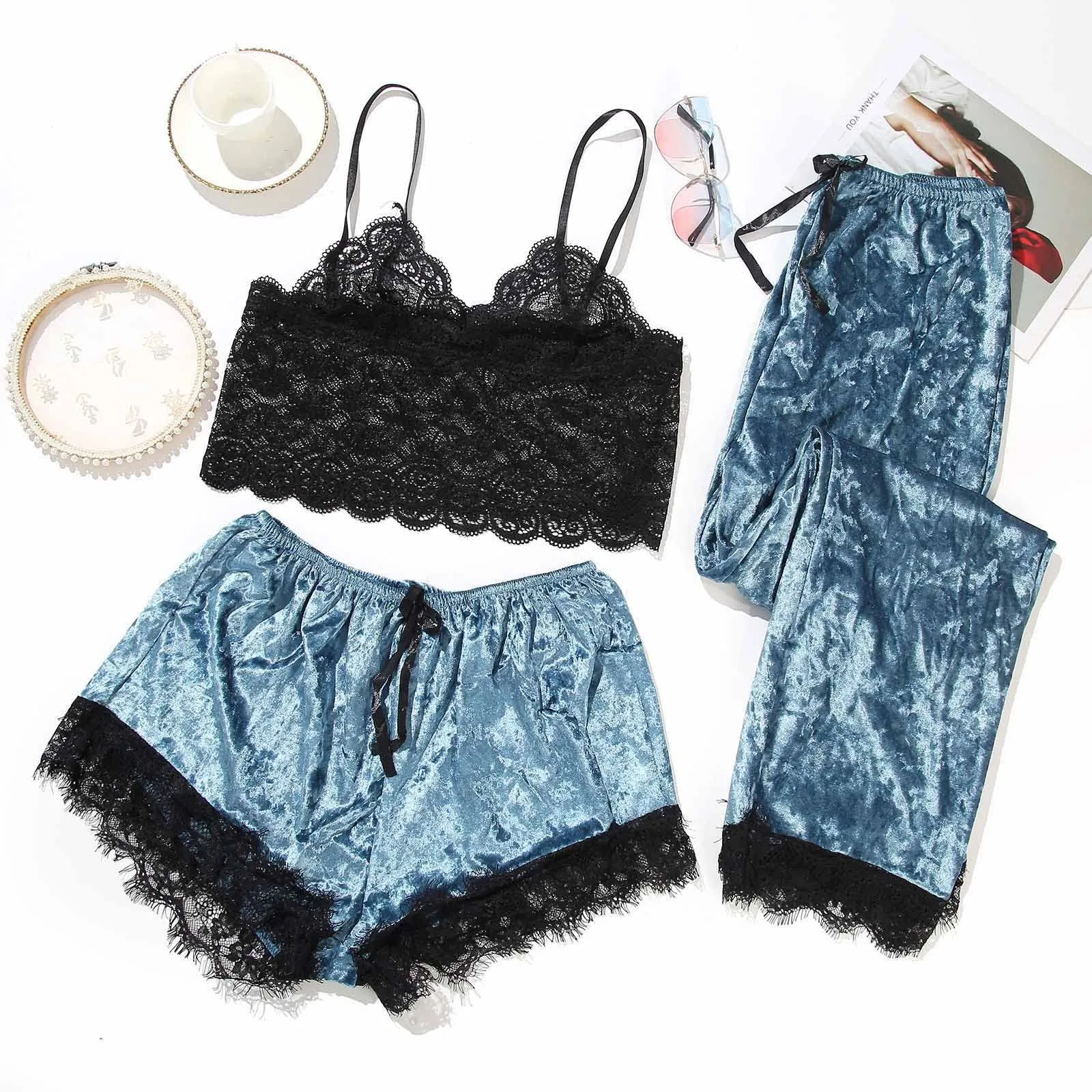 Women Pajamas Sets Sexy Satin Lace Strap V-neck Sleepwear Pijama Solid Sleeveless Top And Shorts Suit Home Sleepwear 2 Pieces
Women Pajamas Sets Sexy Satin Lace Strap V-neck Sleepwear Pijama Solid Sleeveless Top And Shorts Suit Home Sleepwear 2 Pieces