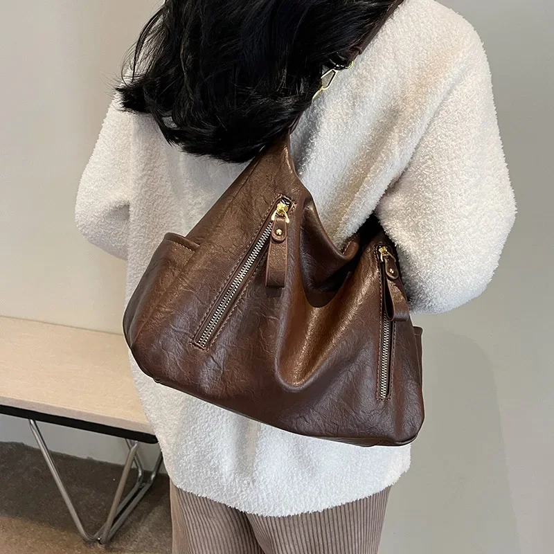 LEFTSIDE, ретро сумки через плечо из искусственной кожи для женщин 2023, корейская мода, Маленькая женская сумка через плечо, женские сумки, рюкзаки
LEFTSIDE, ретро сумки через плечо из искусственной кожи для женщин 2023, корейская мода, Маленькая женская сумка через плечо, женские сумки, рюкзаки