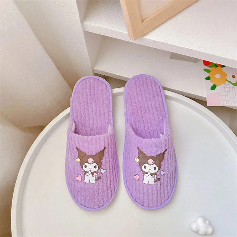 Kawaii Sanrio Slippers Kuromi Accessories Cute Portability Outing Traveling Hotel Indoor Non-Slip Home Shoes Toys for Girls Gift
Kawaii Sanrio Slippers Kuromi Accessories Cute Portability Outing Traveling Hotel Indoor Non-Slip Home Shoes Toys for Girls Gift