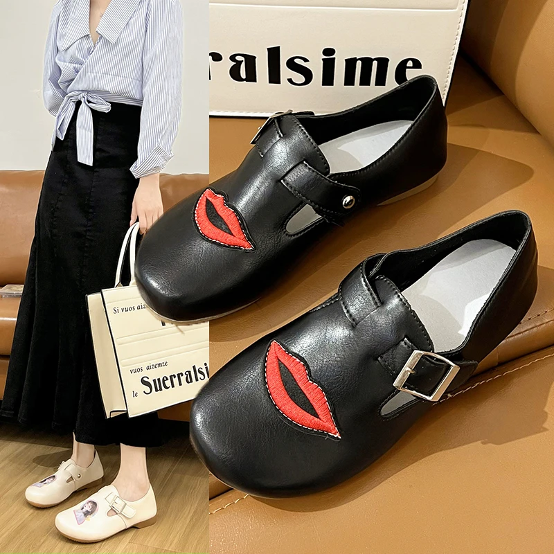 Ladies Large Size Casual Single Shoe Hot Lips Flat Shoes Cartoon Character Belt Buckle Spring And Autumn Women's Shoes
Ladies Large Size Casual Single Shoe Hot Lips Flat Shoes Cartoon Character Belt Buckle Spring And Autumn Women's Shoes
