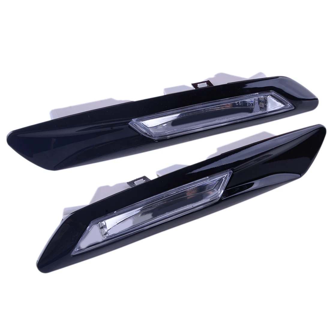 1 пара, поворотники для BMW 5 серии F10 F11 F18 2011-2013 63137154168 BM2570123 BM2571123
1 пара, поворотники для BMW 5 серии F10 F11 F18 2011-2013 63137154168 BM2570123 BM2571123
