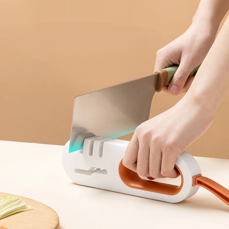 Portable Knife Sharpener Handheld Multifunctional 4 in 1 Quick Sharpening Tool Household Kitchen Scissor Knives Blade Accessory
Portable Knife Sharpener Handheld Multifunctional 4 in 1 Quick Sharpening Tool Household Kitchen Scissor Knives Blade Accessory