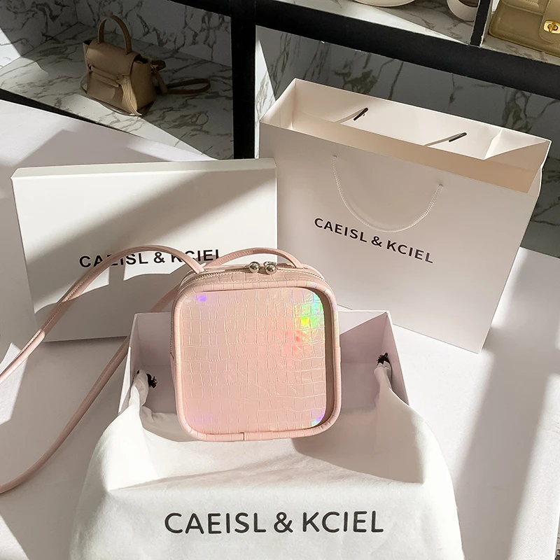 New Women's Handbag Textured Leather Laser Gradient Pink Color Square Bag Party Evening Bag Lady Purse Shoulder Messenger Bag
New Women's Handbag Textured Leather Laser Gradient Pink Color Square Bag Party Evening Bag Lady Purse Shoulder Messenger Bag