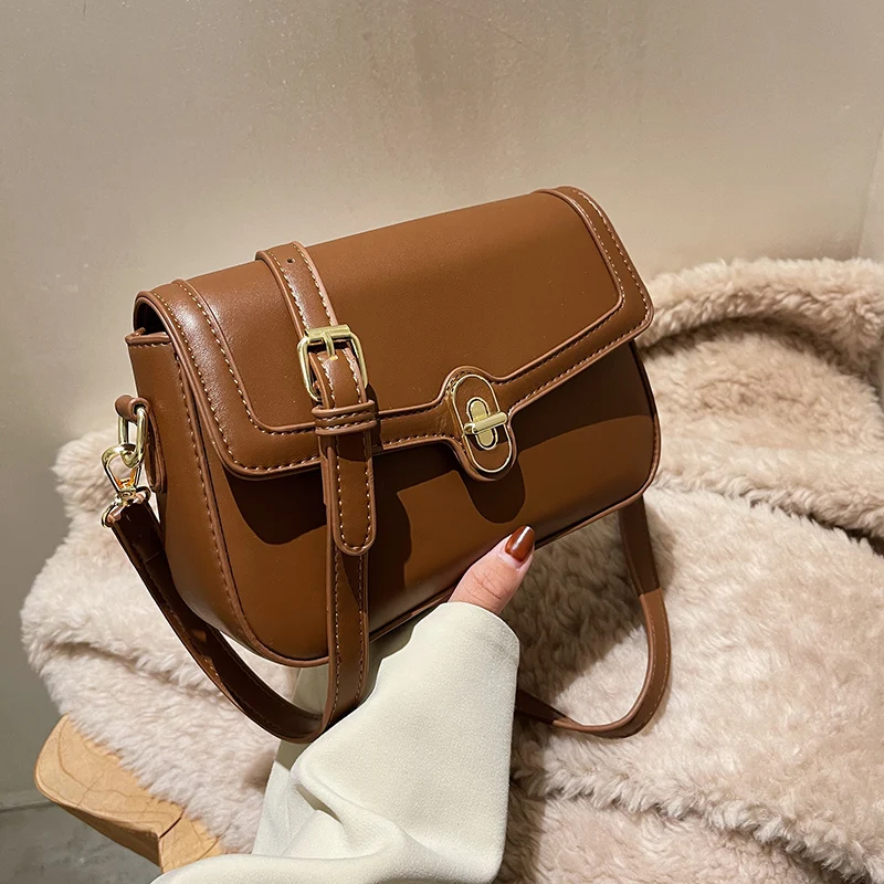 HOCODO Pu Leather Shoulder Bag Women Solid Color Handbag Female Quality Ladies Small Square Bag Fashion Crossbody Bags For Women
HOCODO Pu Leather Shoulder Bag Women Solid Color Handbag Female Quality Ladies Small Square Bag Fashion Crossbody Bags For Women