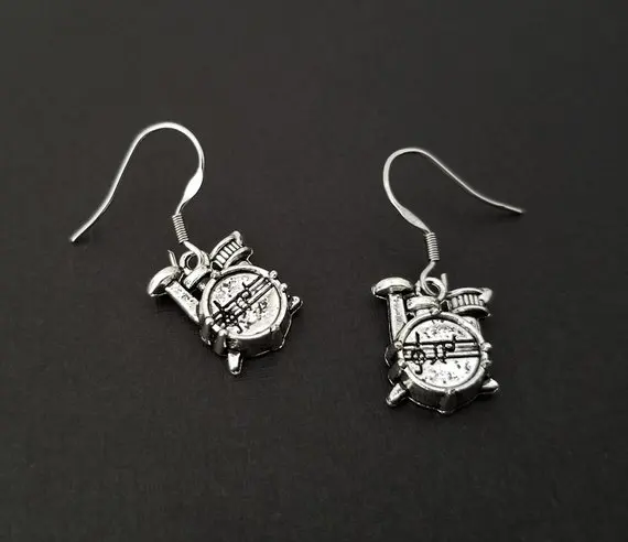 New Products Hot Selling Fashion Trend Jewelry Simple Natural Style Rock Drum Drum Pendant Earring Jewelry
New Products Hot Selling Fashion Trend Jewelry Simple Natural Style Rock Drum Drum Pendant Earring Jewelry