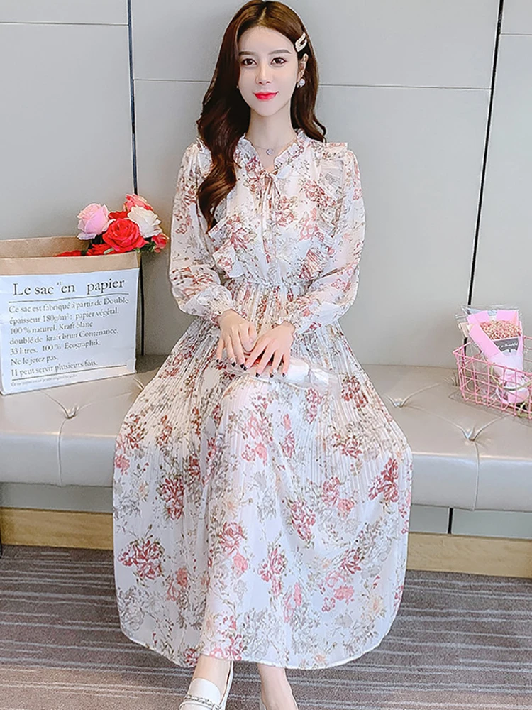 Spring Floral Chiffon Long Sleeve Ruffled Beach Dress 2023 Elegant Chic Pleated Long Dress Women Kroean Fashion Bodycon Vestidos
Spring Floral Chiffon Long Sleeve Ruffled Beach Dress 2023 Elegant Chic Pleated Long Dress Women Kroean Fashion Bodycon Vestidos