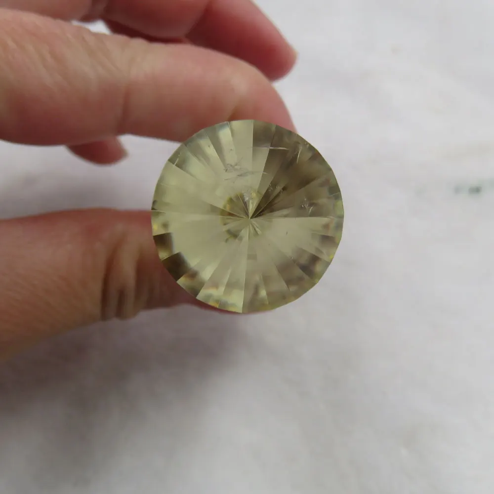 24 sides 46g Natural Citrine Quartz Crystal Vogel Wand Point Double Terminated Point Wand Reiki Healing
24 sides 46g Natural Citrine Quartz Crystal Vogel Wand Point Double Terminated Point Wand Reiki Healing