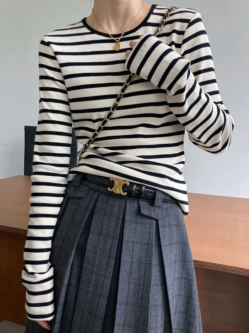 Новинка Весна 2023, полосатая футболка Jyate с длинным рукавом, женский модный тонкий топ с круглым вырезом, женская повседневная одежда 
Новинка Весна 2023, полосатая футболка Jyate с длинным рукавом, женский модный тонкий топ с круглым вырезом, женская повседневная одежда