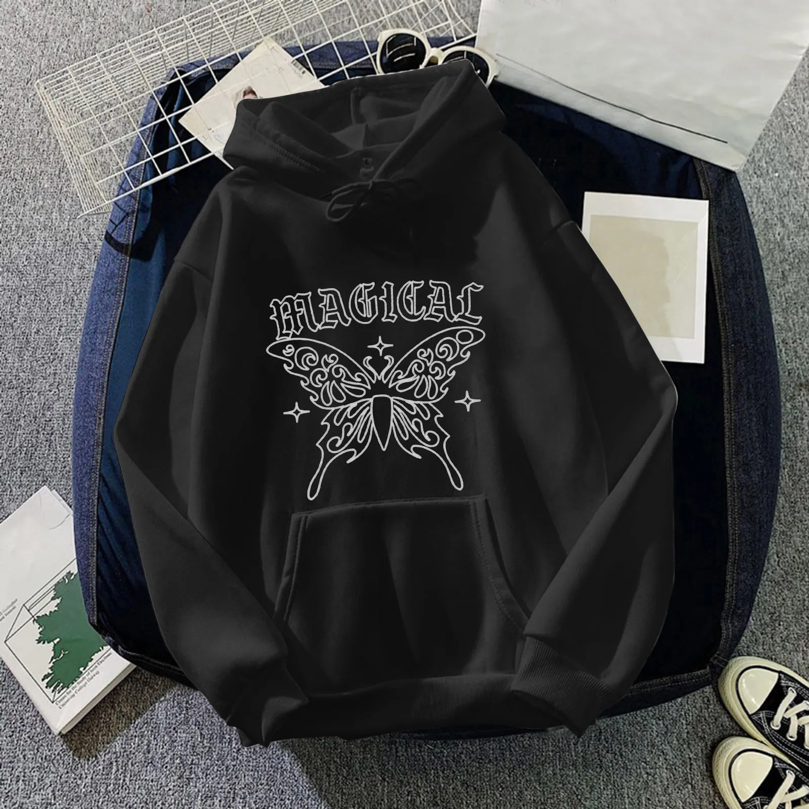 Streetwear Gothic Hoodies Butterfly Printed Women Sweatshirt Autumn Winter Long Sleeve Harajuku Pullovers Female Sudadera Mujer
Streetwear Gothic Hoodies Butterfly Printed Women Sweatshirt Autumn Winter Long Sleeve Harajuku Pullovers Female Sudadera Mujer