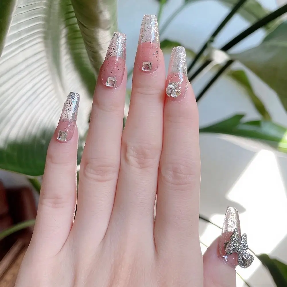 24pcs/Box Press On Nails Full Cover Artificial Detachable Glitter Coffin False Nails Wearable Fake Nails Nail Tips
24pcs/Box Press On Nails Full Cover Artificial Detachable Glitter Coffin False Nails Wearable Fake Nails Nail Tips